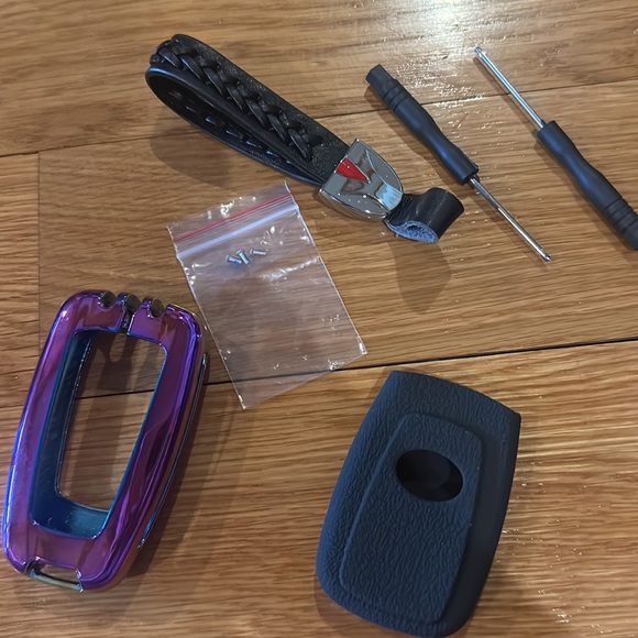 Toyota Key Fob Holder Case in Chrome NEW - Picture 7 of 8